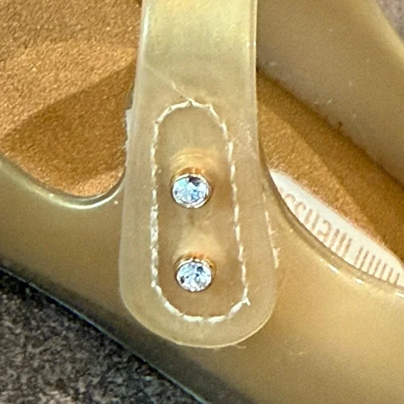 Mini Melissa Ultragirl gold flowers shoes - Picture 4 of 9